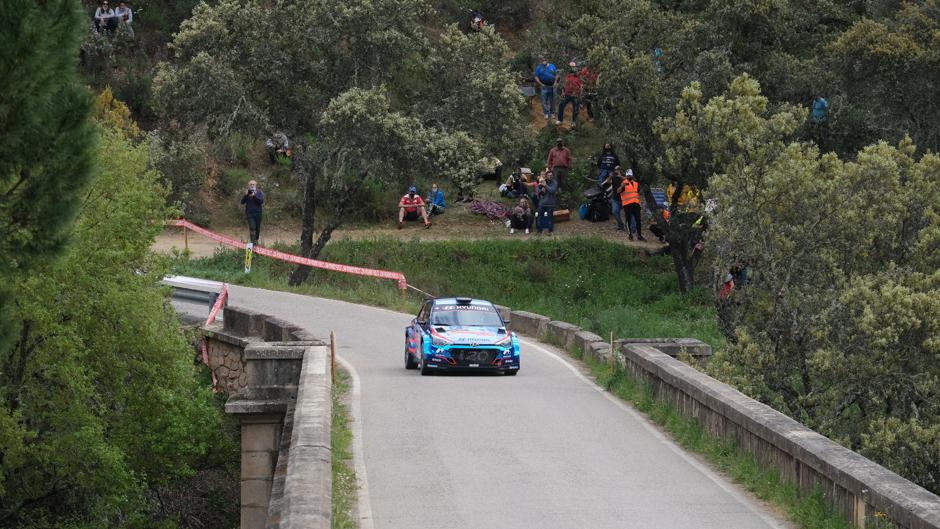 Rallye Sierra Morena 2021 | Suárez cobra ventaja sobre Pernía y Solans en el primer día de carrera