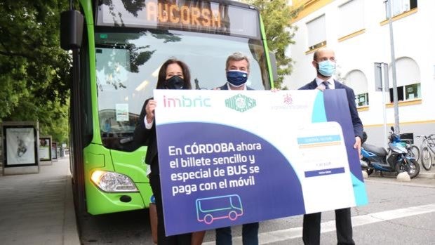 Aucorsa pone en marcha una app para comprar el billete de autobús urbano con el móvil en Córdoba