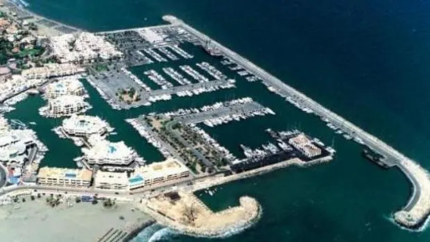 Denuncian otra vez a los gestores del Puerto de Benalmádena por un nuevo concurso público 'irregular'
