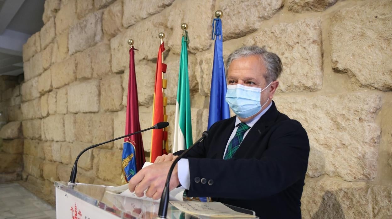 Salvador Fuentes, en el Ayuntamiento de Córdoba