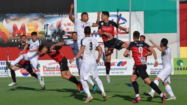 Así son los cruces de las semifinales del play off a Segunda RFEF para Lucena y Puente Genil