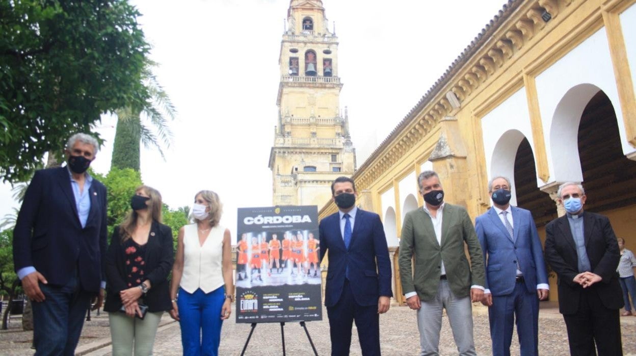 Las autoridades, este martes durante la presentación del torneo en Córdoba