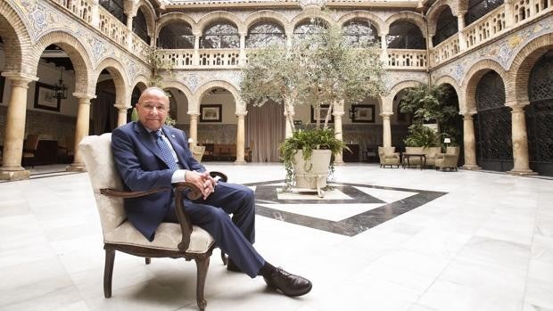 Pedro López repite como presidente del Real Círculo de la Amistad de Córdoba otro mandato de cuatro años