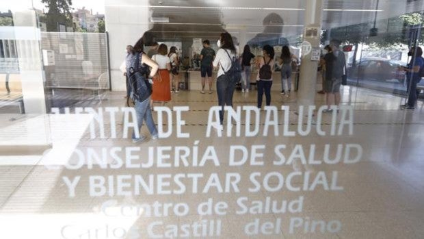 Salud vacunará a 6.000 profesores este fin de semana en Córdoba capital