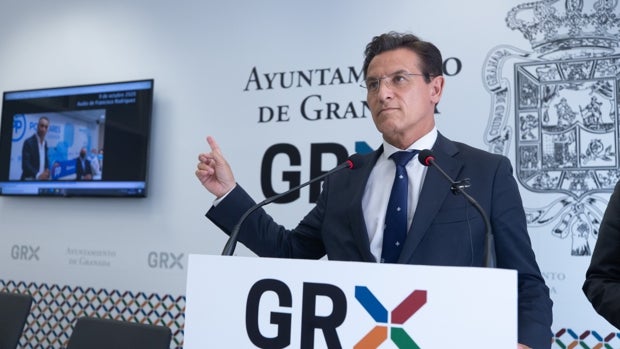 Granada, el principal ayuntamiento de Ciudadanos en toda España, abocada al caos tras el enroque de Salvador