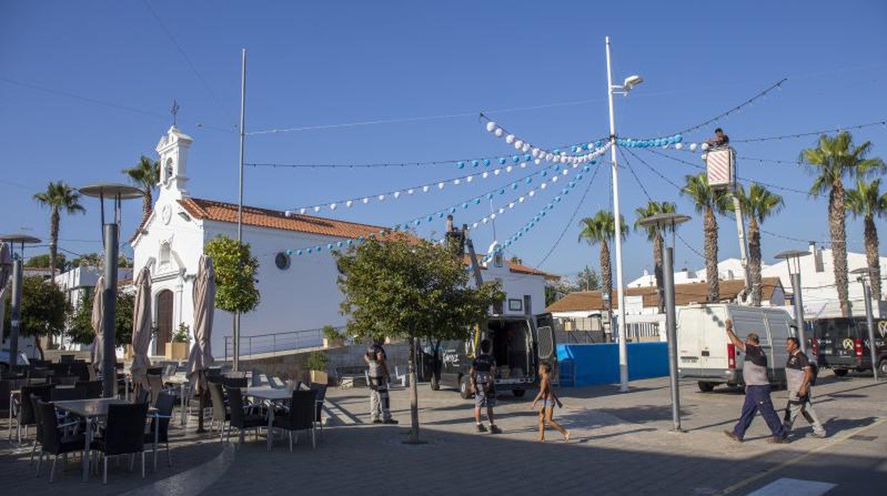 Preparativos d elas Fiestas de El Rompido en 2017