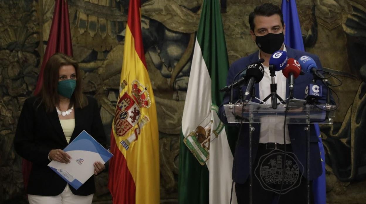 El alcalde, hoy durante la presentación del III Congreso Internacional de Prevención de Ahogamientos