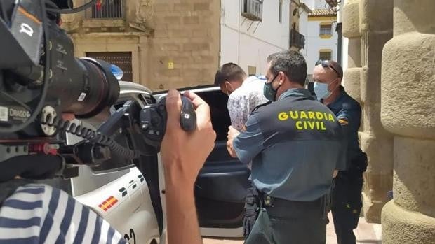 Las acusaciones piden que se prorrogue la prisión para el presunto autor del crimen de la reportera de Huelva