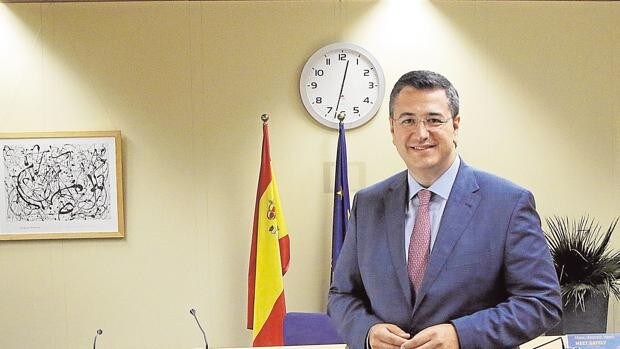 Tzitzicostas: «El Gobierno central tiene que sentarse a hablar con Andalucía»