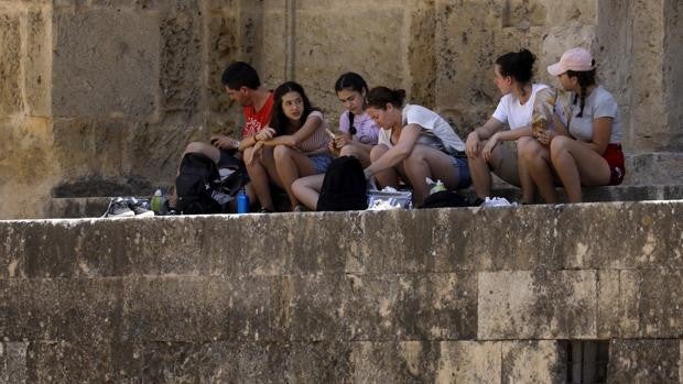 Los datos que explican por qué Córdoba capital pulveriza registros Covid en Andalucía y España