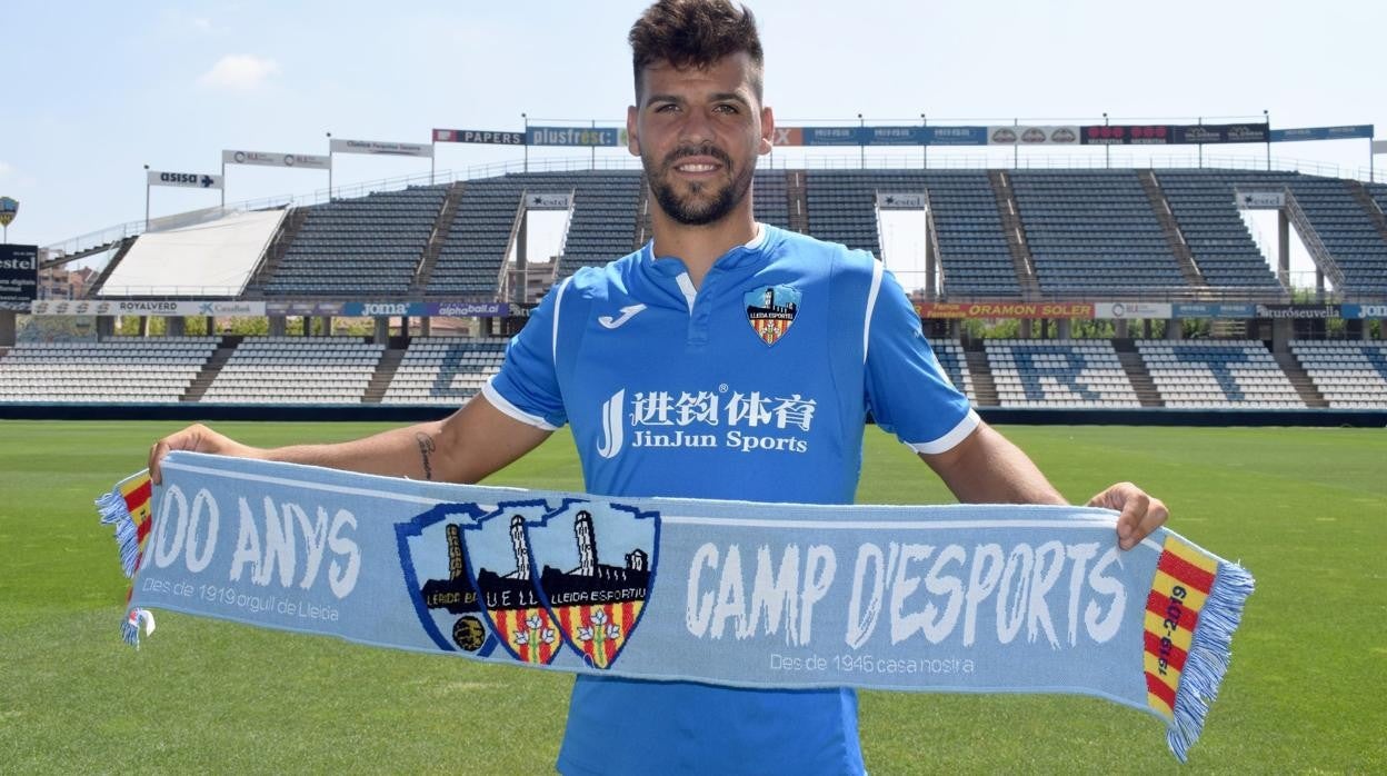 El lateral derecho José Ruiz, en su presentación con el Lleida en 2019