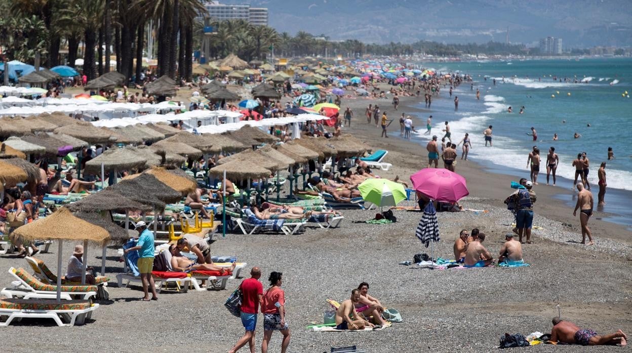 Lasp layas de Torremolinos, el pasado fin de semana, primero sin mascarilla