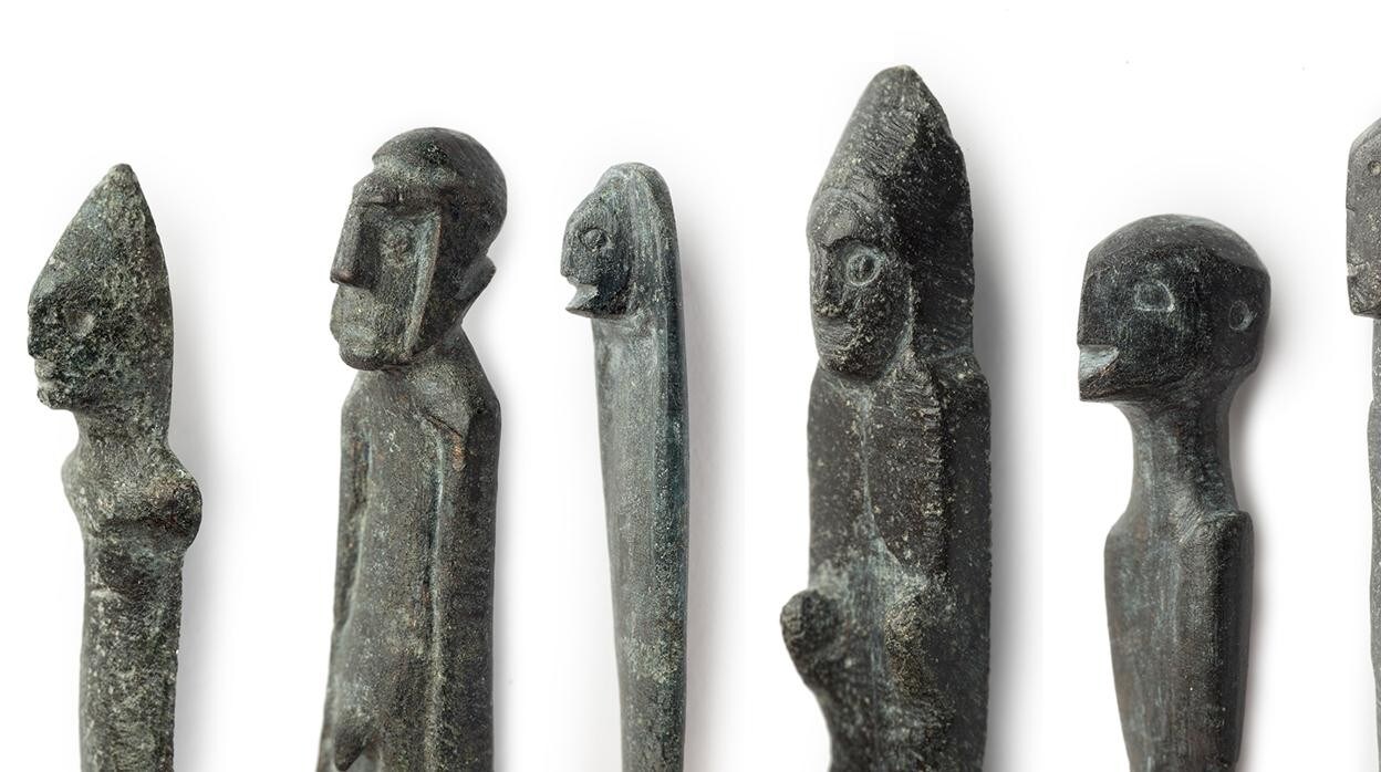 Exvotos de bronce descubiertos en el santuario ibero