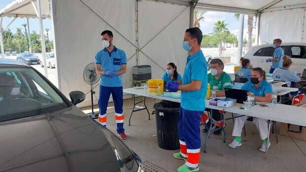 El Covid sigue creciendo en Almería con 179 contagios y 6 nuevas hospitalizaciones