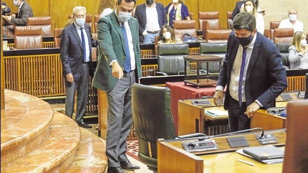 Una rata, una salida al Senado y una reunión con jóvenes... fin de curso en el Parlamento de Andalucía