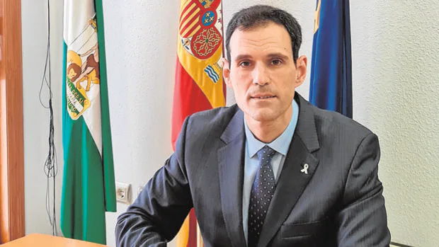 Antonio López: «Los servicios sociales viven una época de demandas ilimitadas y recursos limitados»
