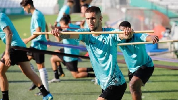 Los próximos amistosos del Córdoba CF, la oportunidad para los que deben convencer