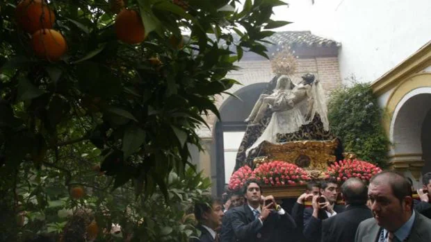 El histórico convento de Santa Marta, un imán para las cofradías de Córdoba