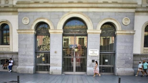 El Tribunal de Cuentas señala a empresas y sindicatos como «beneficiarios directos» de las ayudas de los ERE