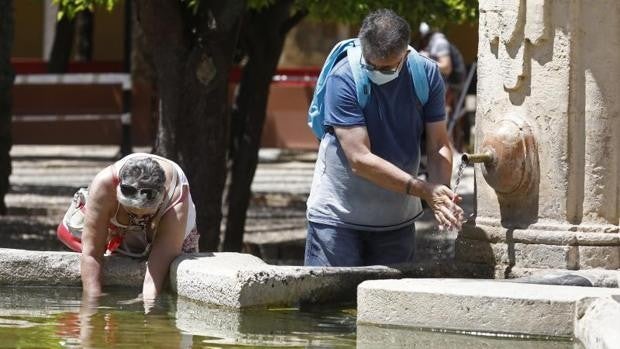 El calor tórrido continúa este domingo con máximas que podrían llegar a los 46 grados en Córdoba