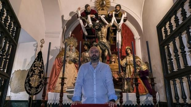 «Ganas de procesión tenemos todos, pero hay que esperar»