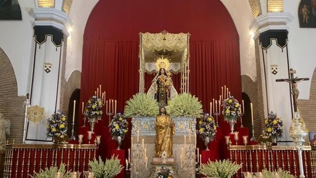 Los pueblos de Córdoba celebran a la Virgen en sus templos y añorando sus procesiones