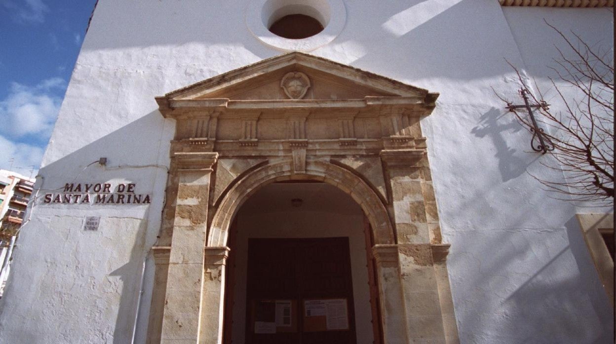 Fachada del convento del Colodro, en la calle Mayor de Santa Marina