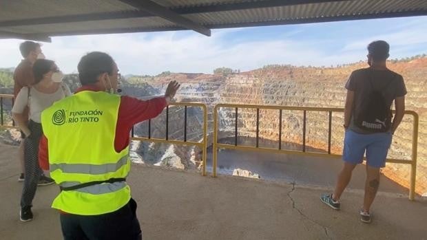 Corta Atalaya, un mirador a la historia minera de Riotinto