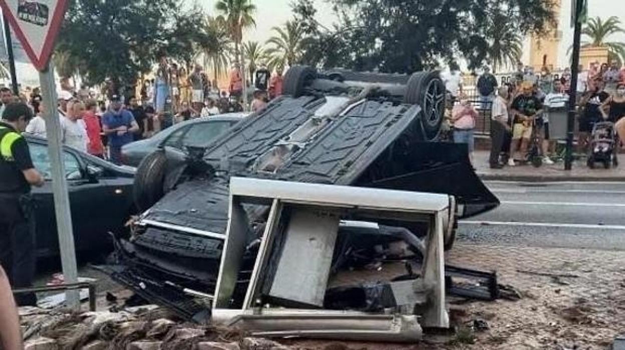 Estado en que quedaron los vehículos tras el accidente