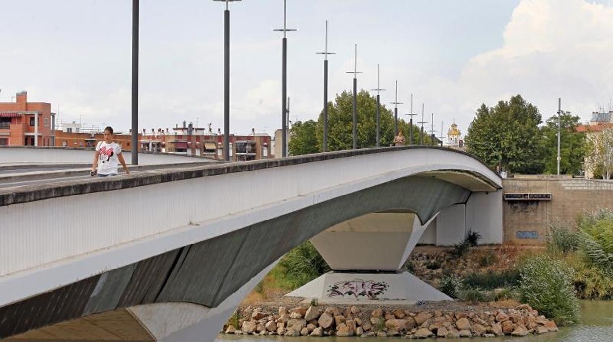 Puente del Arenal a su paso por Córdoba