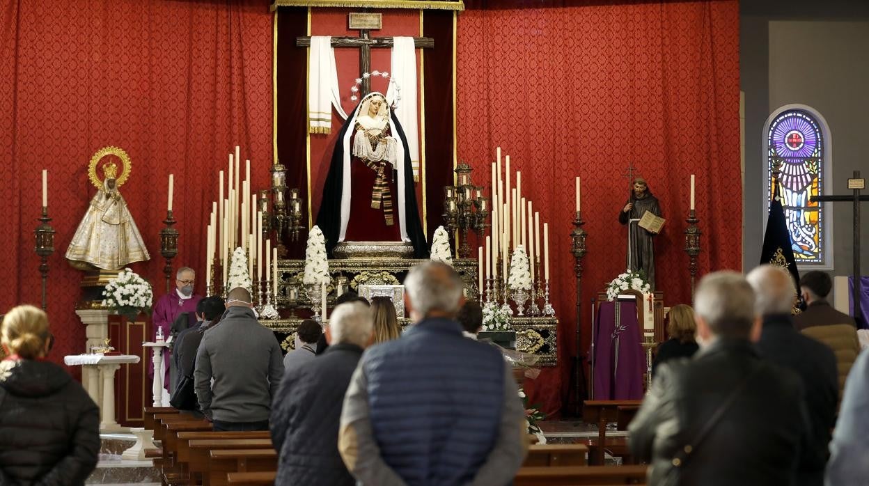 María Santísima en su Soledad, en su nueva parroquia de Guadalupe, en su septenario cuaresmal de 2021