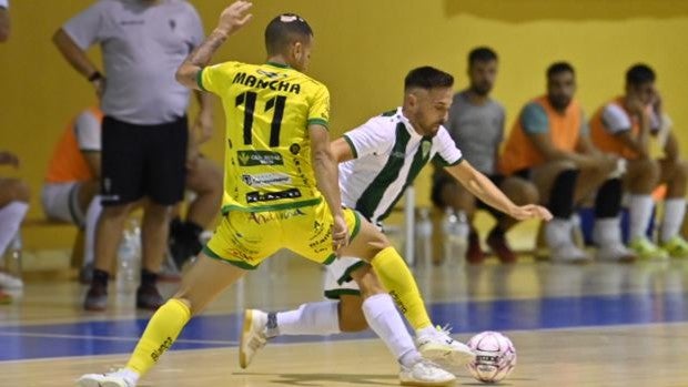 Fútbol sala | El Córdoba Patrimonio vuelve a caer (3-1) en la pretemporada ante el Jaén Paraíso Interior