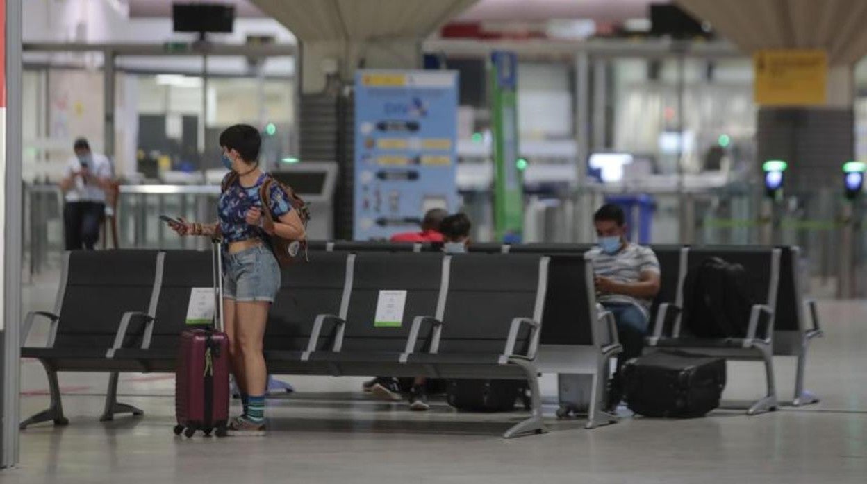 Imagen del aeropuerto de Sevilla estos días