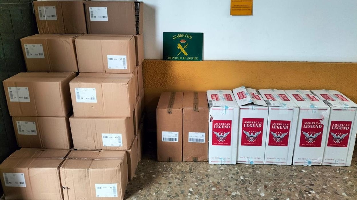 Imagen del tabaco intervenido en ambas operaciones de la Guardia Civil