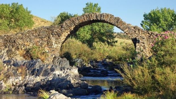 Belalcázar | El Puente del Pellejero entra en la 'lista roja' de patrimonio en peligro de desaparecer