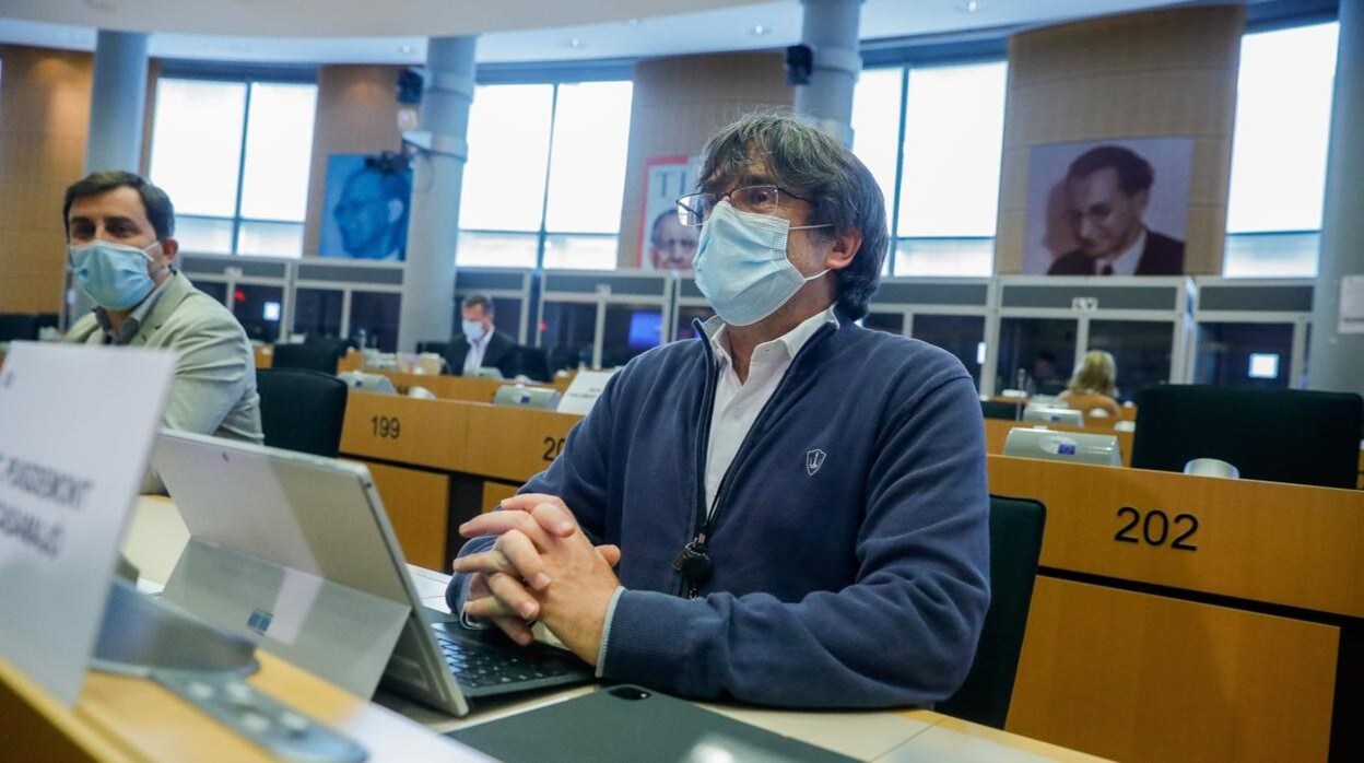 Carles Puigdemont, este lunes, en el Parlamento Europeo en Bruselas (Bélgica)