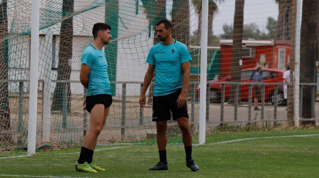 De las Cuevas y Javi Flores hablan en la Ciudad Deportiva