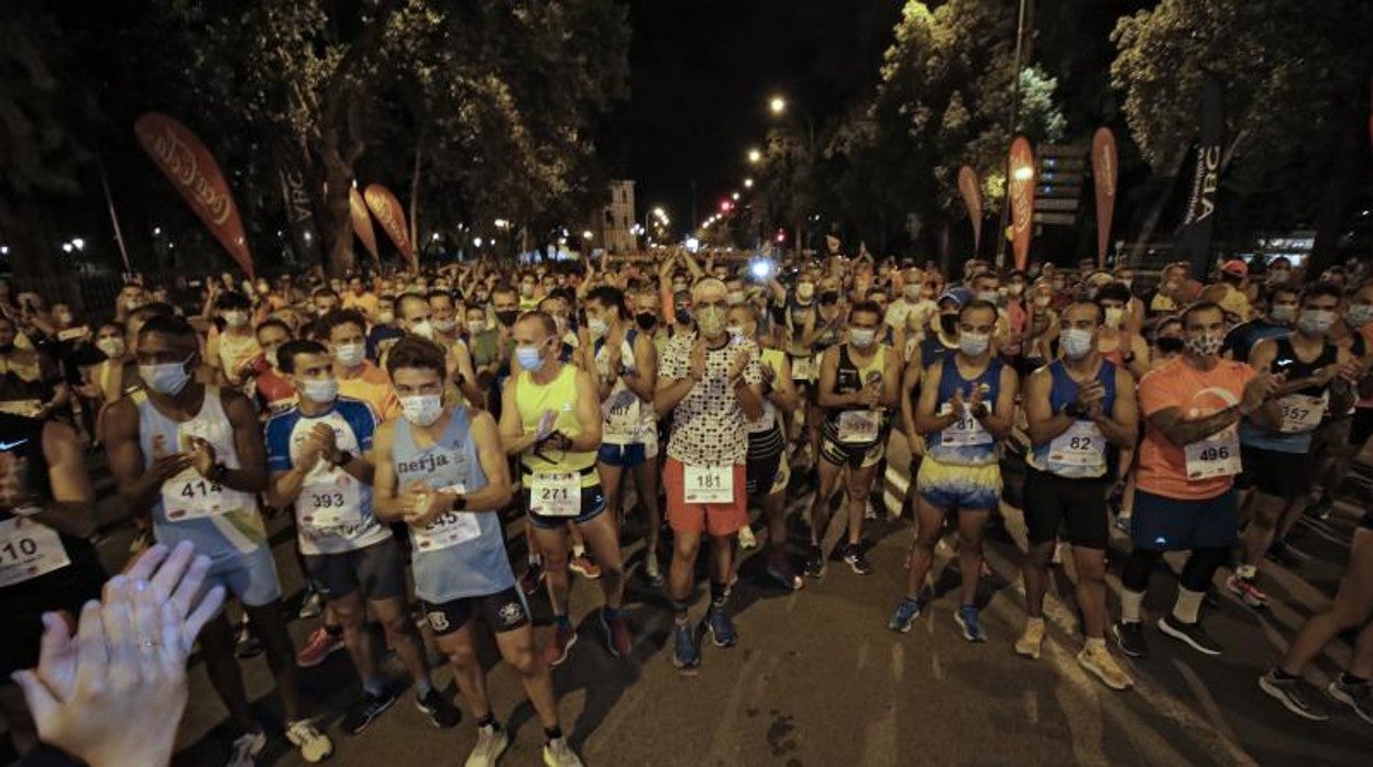 La Carrera nocturna de Sevilla fue el pasado viernes un adelanto del regreso a la normalidad gracias a la mejor evolución de la pandemia