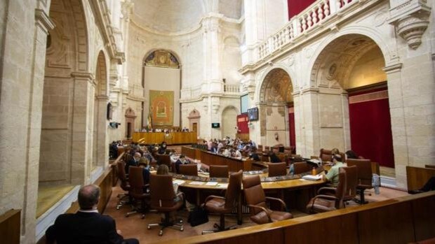 Frenazo a la Oficina contra el Fraude y la Corrupción por la abstención del PSOE