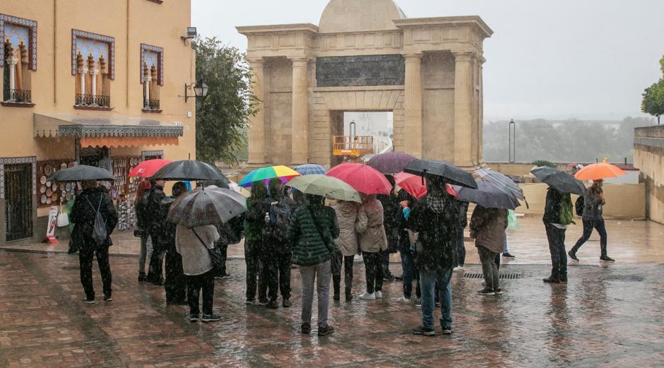 Puente noviembre en Córdoba | Nubarrones de expectativas por el mal tiempo