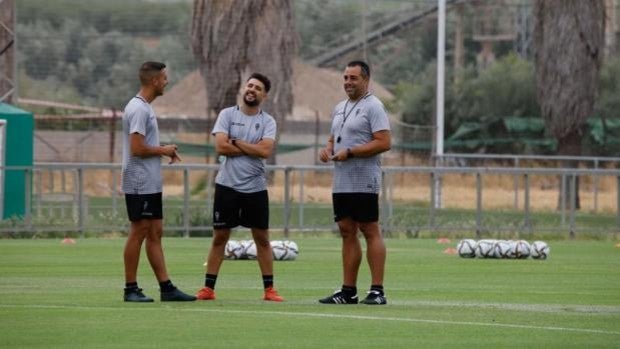 Germán Crespo, entrenador del Córdoba: «Más que mirar al San Fernando, nos miramos a nosotros»