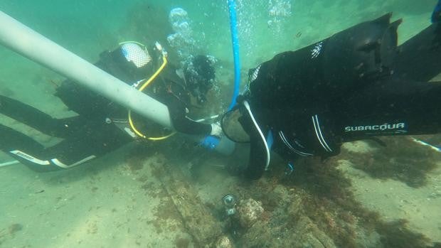 Cádiz dibuja el primer mapa de los miles de pecios hundidos en aguas del Estrecho