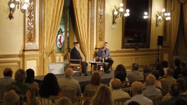 Lorenzo Silva: «Los comuneros sentaron el principio que lleva a la monarquía constitucional en España»