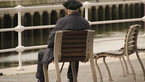 La soledad, una amenaza para la mitad de los mayores andaluces