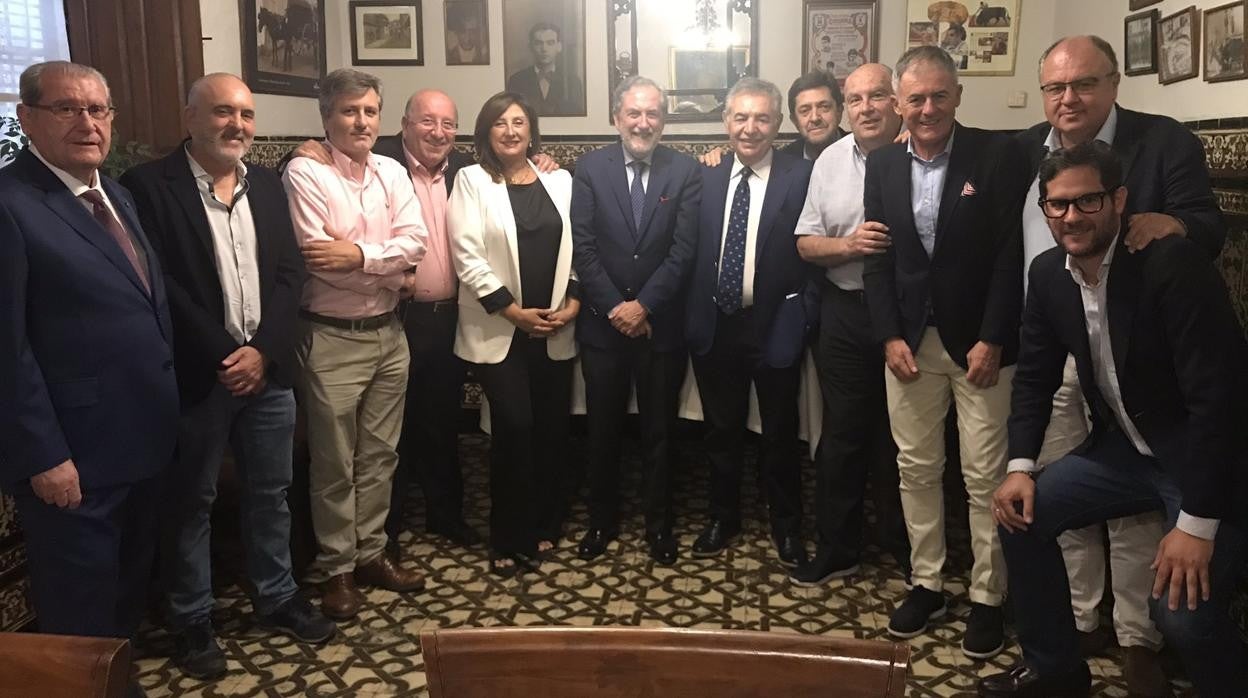 Reunión del consejero de administración de Salinas en el Córdoba CF, con José Romero y Lucas Alcaraz