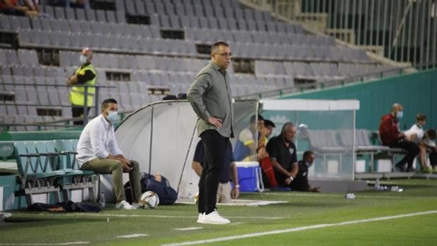 Germán Crespo, entrenador del Córdoba CF: «Tenemos que aprovechar esta dinámica»