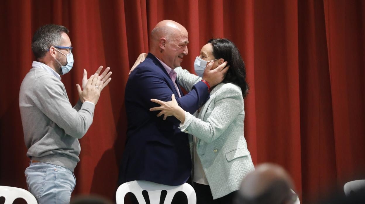 Antonio Ruiz y Rafi Crespín, durante el Comité Provincial de este viernes