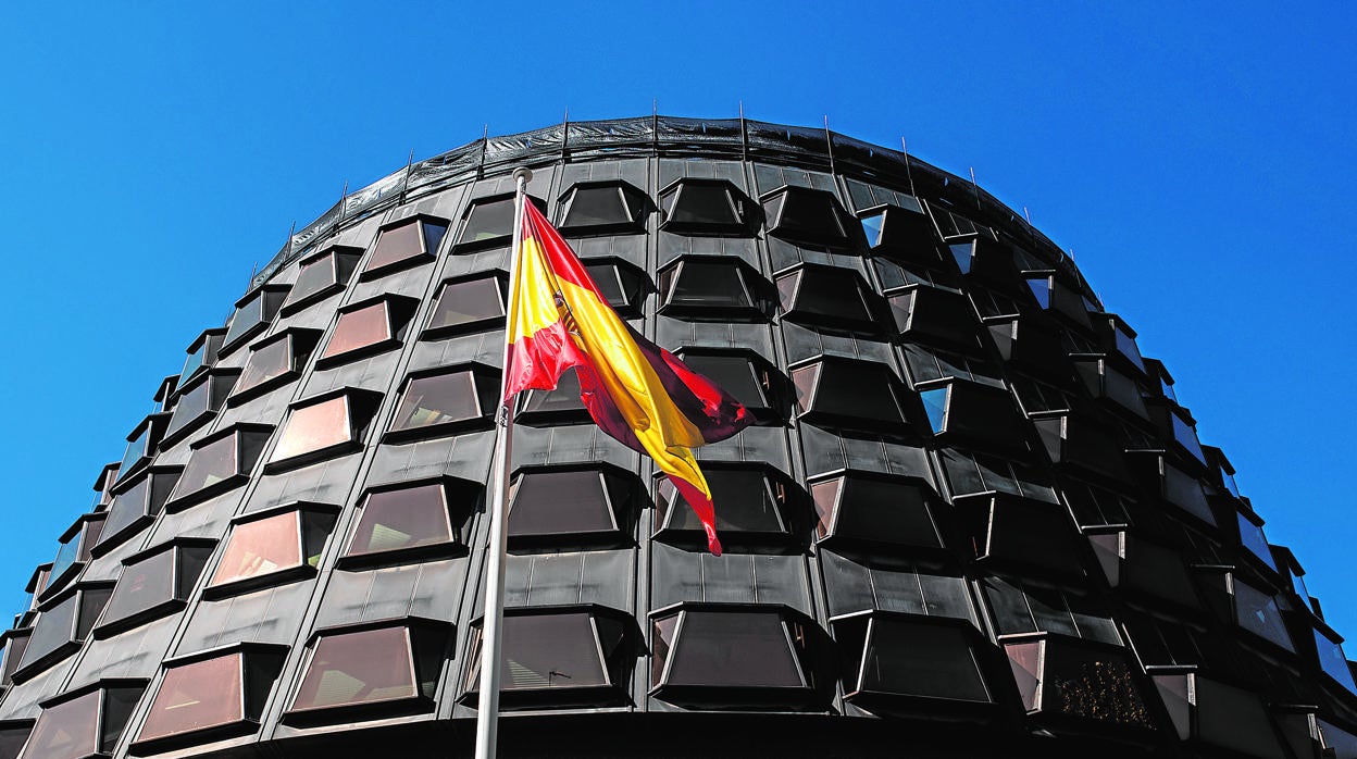 Fachada de la sede del Tribunal Constitucional