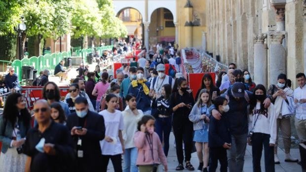 Córdoba salda abril con más turistas nacionales que en 2019, pero los extranjeros siguen lejos de recuperarse