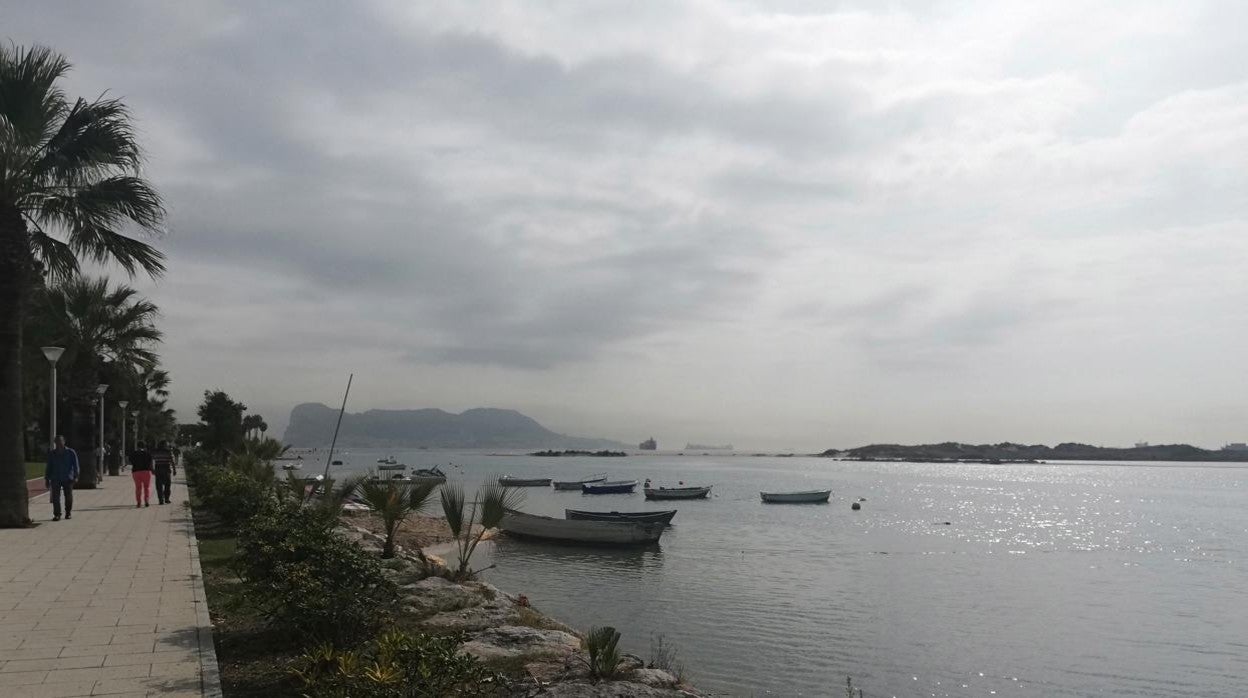 Imagen del paseo de Palmones, barriada de Los Barrios donde sucedieron los hechos